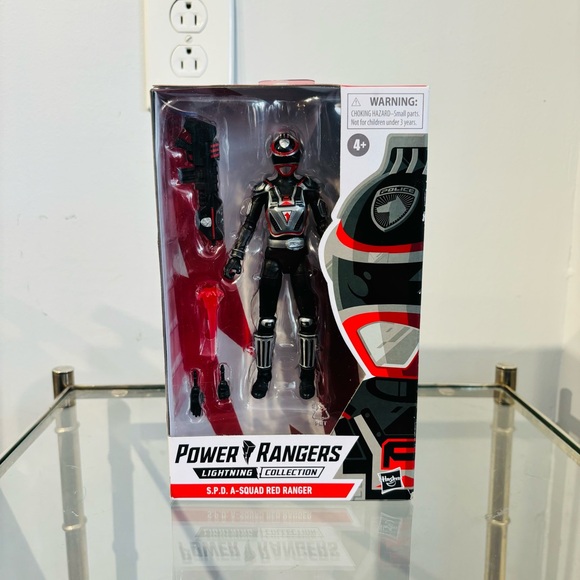 Hasbro Power Rangers Lightning Collection: SPD A-SQUAD RED RANGER 6" Figure - Picture 8 of 8